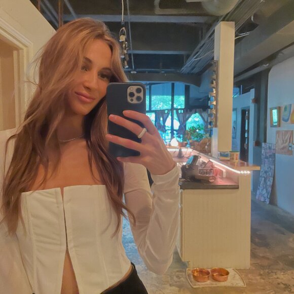 With Jean | AI Top in Size S - Picture 1 of 3